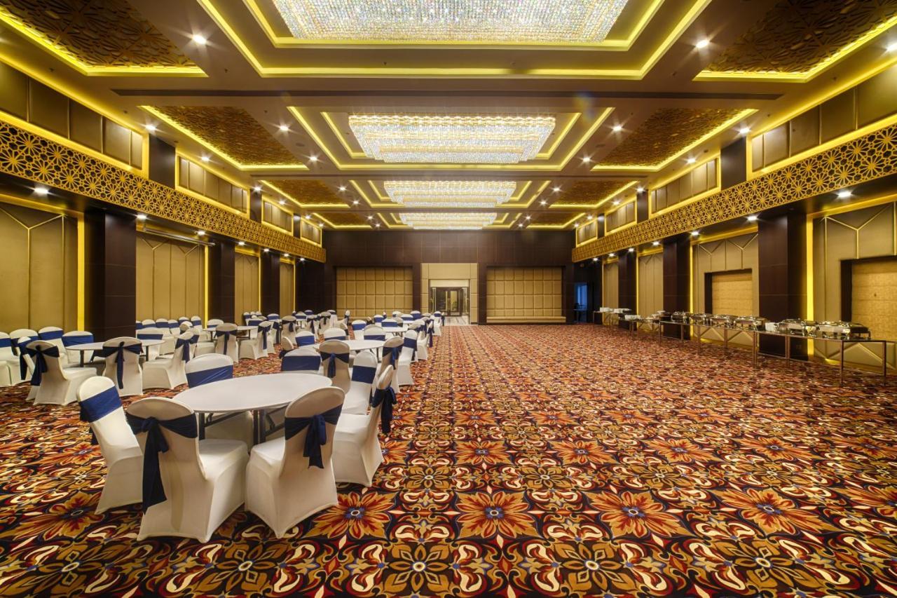 Vivanta Jamshedpur, Golmuri Экстерьер фото
